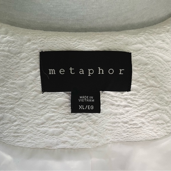 NWOT-Metaphor-Crop Jacket/Blazer~Size XL~White~Textured Fabric - Picture 5 of 7